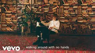 glaive - walking around with no hands (lyric video)