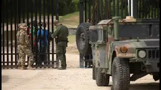 Judge temporarily blocks Biden administration from ending Title 42 COVID border restrictions for mig