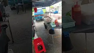 yg mau order burger krispi lokasi taman eksan Kepong Kuala Lumpur bolh datang ke tempat #funny