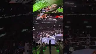 BECKY LYNCH WINNING MOMENT 😍 | MONEY IN THE BANK COSM DALLAS ​💰#beckylynch #theman  #WWE