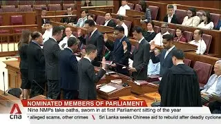 Девять назначенных членов парламента принесли присягу на первом заседании парламента в этом году.