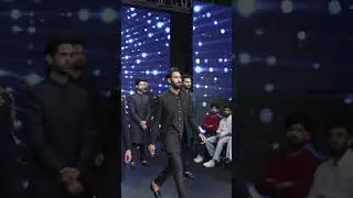 cute models with fire pro 🔥🔥 #fashion #music #bollywood #runway