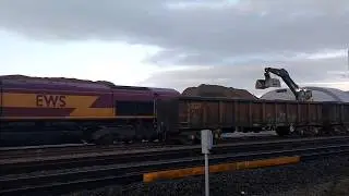 DB Cargo Class 66083 Shunts Loaded Wagons @ Newhaven Day Aggregates - 25/01/17