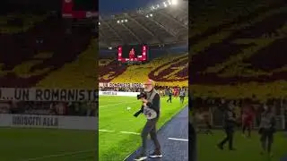 La coreografia dei tifosi della Roma per Claudio Ranieri #ranieri #claudioranieri #romamilan #roma