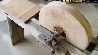 Bringing an old homemade pedal powered grinding wheel back to life