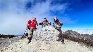 HIKING TAIWAN (Xue Shan) Snow Mountain second highest mountain