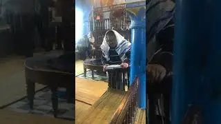 صلاة اليهود في كنيس لغريبة جربة تونس