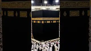 Holy Kaaba Tawaf: A Sacred Moment #shorts #islamicshorts #shortsfeed