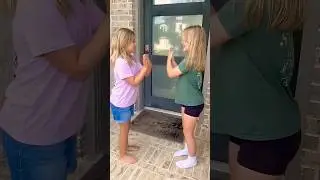 2 players Hand Clap Game -TicTacToe
