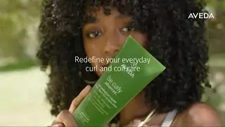 Эффективность на растительной основе | Be Curly Advanced | Aveda