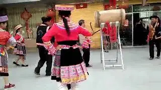 Traditional Hmong Folk Dance
