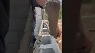 Medida de mortero para pegar bl&oacute;ck