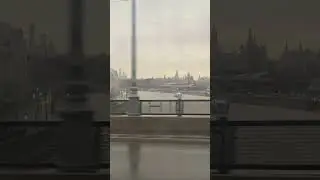 Вид на Москву-реку из окна автобуса, Москва, View of the Moscow River from the bus window #moscow