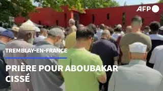 Prière de l'absent des musulmans de France pour Aboubakar Cissé | AFP