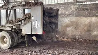 Manure makes the world grow