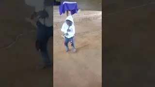 Mtoto wa mjini ana dance yuko bull bull