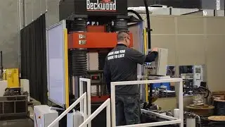 1200 Ton Powder Compacting Press