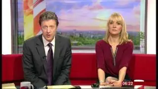 BBC Breakfast - 19/11/15 (Quick Change of Presenter)