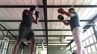 JD&rsquo;s 1e filmpje more to come boksen met RD bij el otmani gym