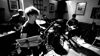 Sonic Youth - Stereo Sanctity (A cover by Total Trash)