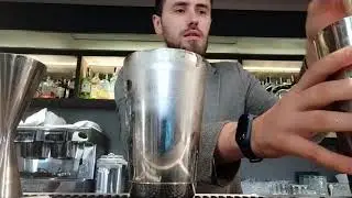 Ramos Gin Fizz / Рамос Джин Физз Cocktail Ramos Gin Fizz recipe / Рецепт коктейля Рамос Джин Физз
