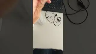 Unboxing Xiaomi Selfie Stick Bluetooth Remote Shutter Tripod Holder