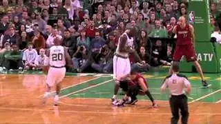 Kevin Garnett Hard Screen on Mike Miller