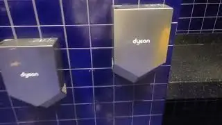 Dyson Airblade Vs | Krustyland | Universal City, CA