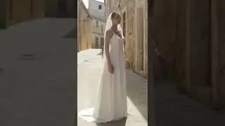 Bianco Evento Ivory Single Tier Glitter Tulle Floor Length Veil with Glass Bead Edge S522