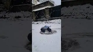 Rc megalodon monster jam truck donuts #rccar #offroad #snow #automobile #fun