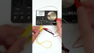 Stylophone Beat Hack: Dual Wielding! #beat #stylophone  #groovebox