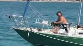 Mann wird auf Segelreise vermisst: Was Polizei auf verlassenem Boot findet, ist mysteri&ouml;s!