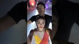 Here's #HeartsOnIce's Ponggay and Enzo wishing everyone a happy Friday! ❄️