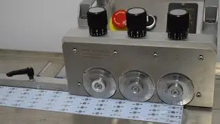 how to adjust PCB cutting wheel for LED cutting machine/depaneling LED board