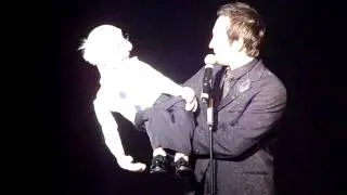 Steve Hewlett & Arthur- Lager