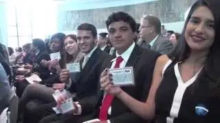 OAB da Bahia entrega carteiras a 112 novos advogados