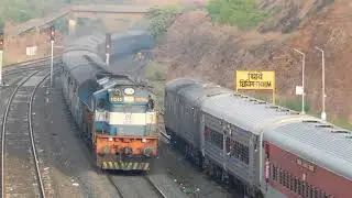12133 Mangalore Express Overtakes 16311 SGNR KCVL Express & Crossing 11086 GOA Double Decker Express