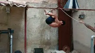 ESPEC&Iacute;FICO DE FRONT LEVER TUCK + PULL UP