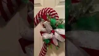 How to Store Finished Wreaths | Wreath Workshop | Wreath Making Business | Craft Room Storage 🌿