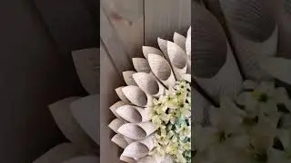 Book Page Wreath #tinascountrydoor #bookpageart #bookpagewreath #lordoftherings #diywalldecor