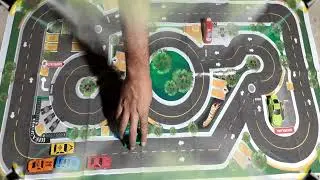 Carros e motos correndo na cidade! Cars and motorcycles racing in the city of happiness! #children