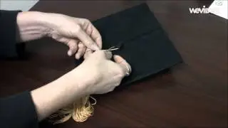 How to attach your tassel to your graduation cap