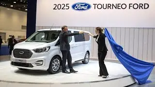 2025 Ford Tourneo Review | New Interior, Hybrid Power & Features | Best Family MPV?