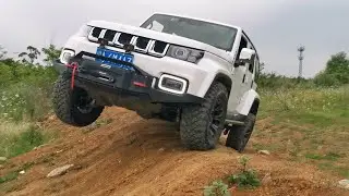 Baic BJ40 Plus Trying to Keep up with the Jeep Wranglers