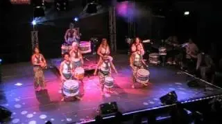 Zalind&ecirc; &agrave; Berlin, Samba Syndrom 2009 Part 8: Machine de Guerre 2/2