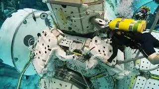 NASA's Buoyancy Lab: Astronaut Spacewalk Training 🚀