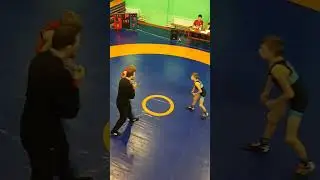 финальная встреча 32 кг Видерников Кирилл( Междуреченск) Соловьёв Семён ( Новокузнецк)