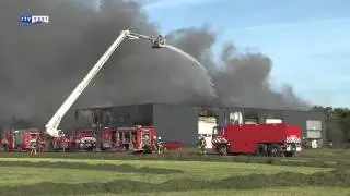 Grote brand in bedrijfspand op industrieterrein Veldkamp in Borne