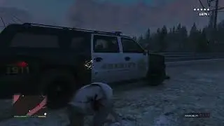 GTA 5: Police Chases Chaos, Train Hitting Cops, Shootouts, Chaos!