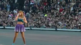Taylor Swift Eras Tour Edinburgh N2